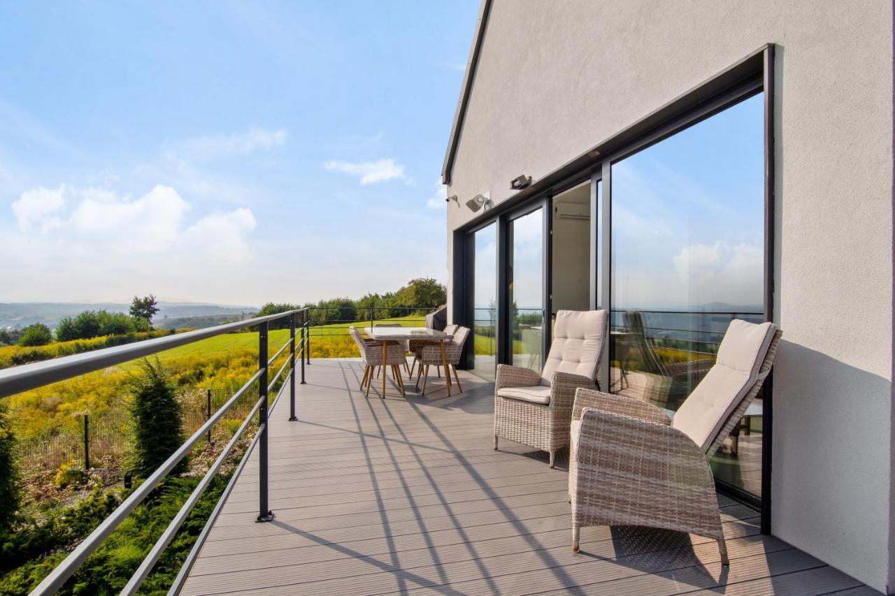 Villa Relax With Swimming Pool And Mountain View Bukow Luaran gambar