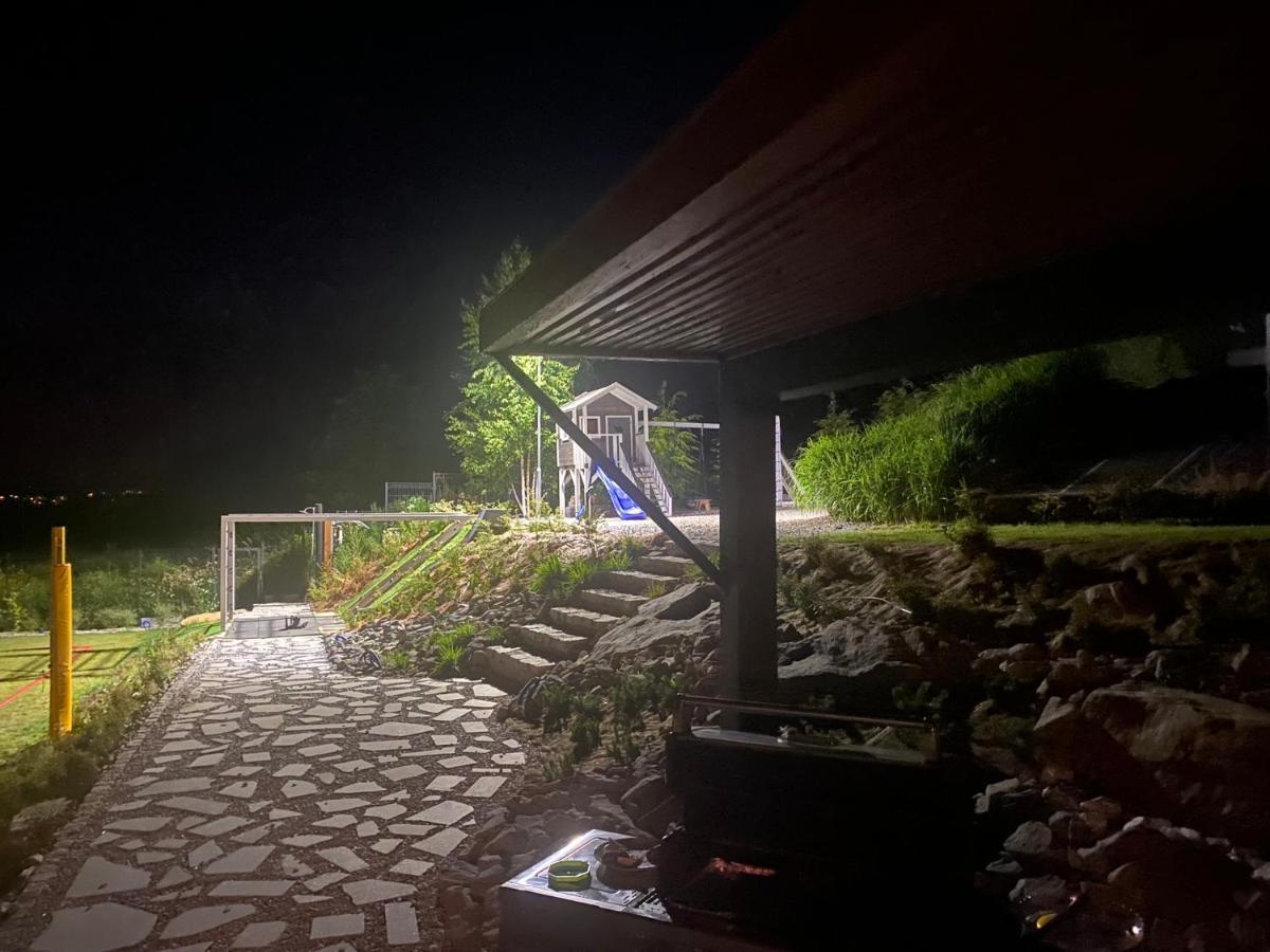 Villa Relax With Swimming Pool And Mountain View Bukow Luaran gambar